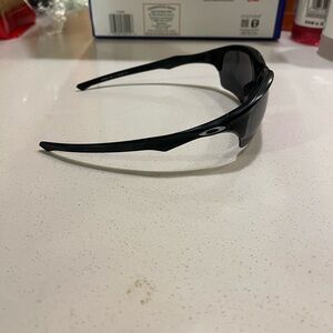 flake beta Oakley sunglasses